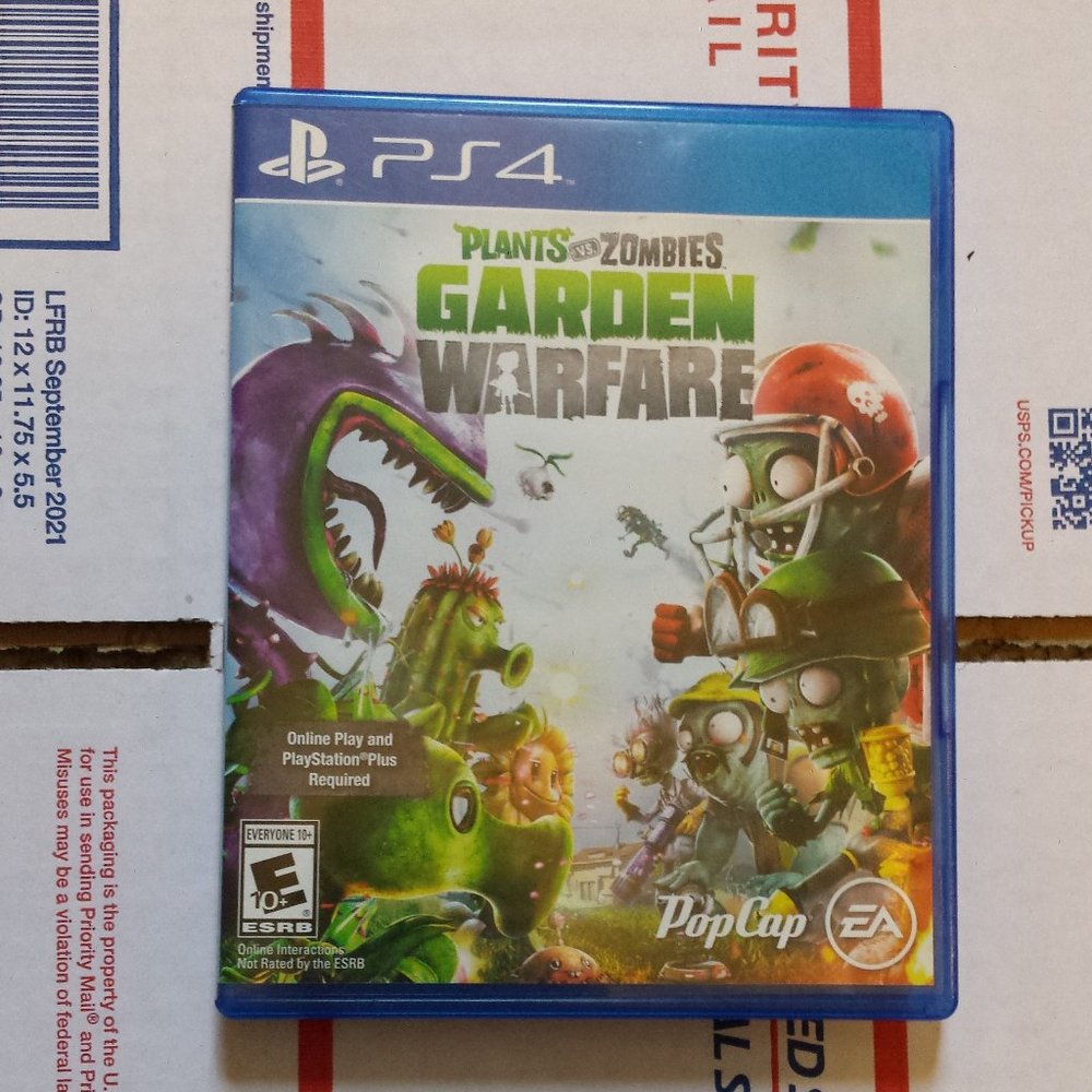 Playstation 4 Plants vs Zombies Garden Warfare video game